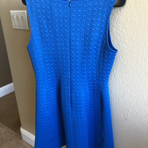 Limited Brand ponte stretch fit & flare dress - Picture 3 of 3